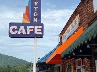 Things to Do in Clayton, GA for Couples: Where to Eat, Hike, and Wine Taste